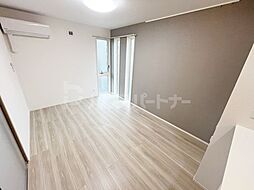 セレスティア加賀 201 2階1LDKのリビング/ダイニング