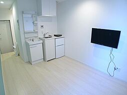 エスアールYAZAIKE 105 1階ワンルームのリビング/ダイニング