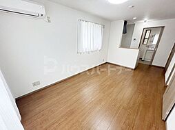 ジョワイユ 101 1階ワンルームのリビング/ダイニング