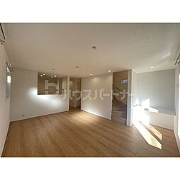 Kolet足立島根 3階3SLDKのリビング/ダイニング