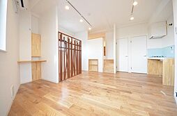 Maison　Auster 1階1LDKのリビング/ダイニング