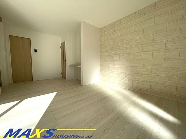 明るい陽光が差し込むＬＤＫは家族の笑顔があふれる憩いの住空間♪