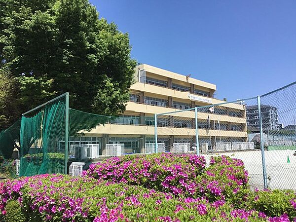 さいたま市立上小小学校