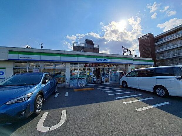 【コンビニエンスストア】ファミリーマート　練馬土支田二丁目店まで390ｍ