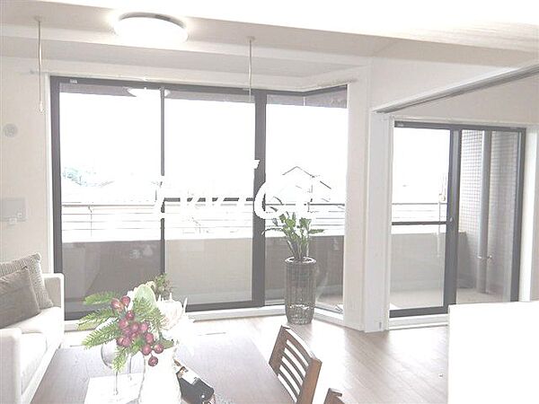 apartment 東京都羽村市栄町２丁目
地図を見る