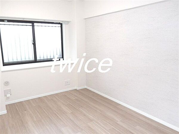 apartment 東京都羽村市栄町２丁目
地図を見る