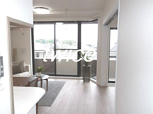 apartment 東京都羽村市栄町２丁目
地図を見る