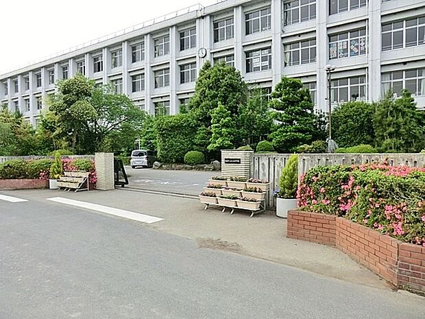 【中学校】吹上北中学校まで720ｍ