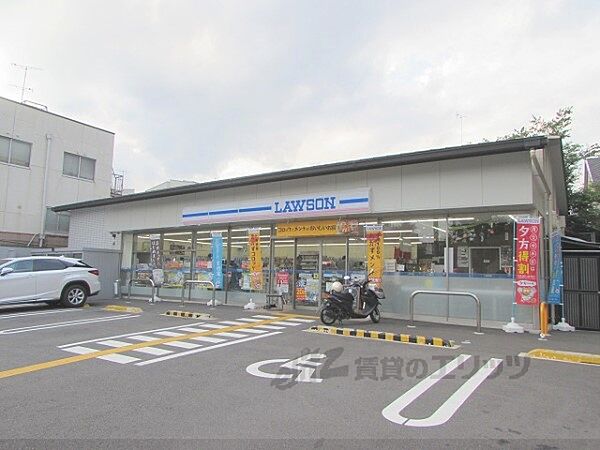 画像21:ローソン　岡崎道店まで550メートル