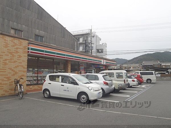 画像6:セブンイレブン　山科今屋敷町店まで400メートル