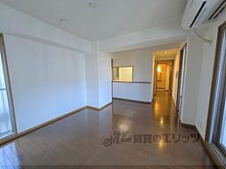 京都市営烏丸線 五条駅 徒歩3分の賃貸マンション 8階2LDKのリビング/ダイニング