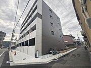 丹波口駅より徒歩9分 3階 築1年の賃貸物件