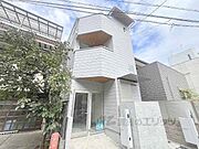 出町柳駅より徒歩4分 3階 築1年7ヶ月の賃貸物件