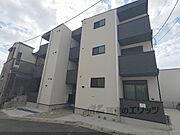 東野駅より徒歩8分 1階 築1年11ヶ月の賃貸物件
