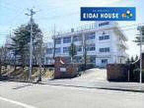 仙台市立太白小学校 徒歩8分。 590m