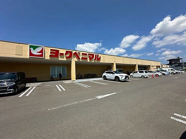 ヨークベニマル利府店 徒歩18分。 1390m