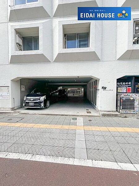 エントランスを拡大表示