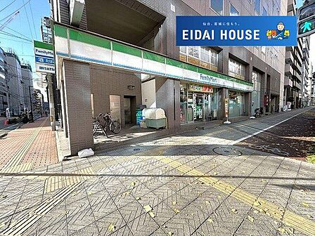ファミリーマート大町二丁目店 徒歩7分。 500m