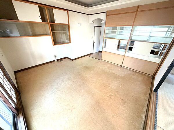 室内