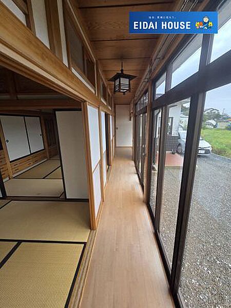 間取り：304000353762