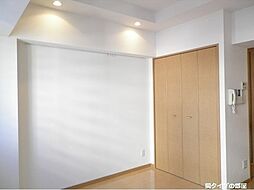 コンフォリア愛宕 5階ワンルームのリビング/ダイニング