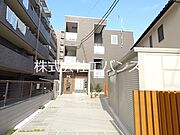 鳩ヶ谷駅より徒歩13分 3階 築2年5ヶ月の賃貸物件