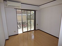 UKビル 103 1階1Kのリビング/ダイニング