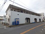 ファミーユＳＵＺＵＫＩ 2階 築33年9ヶ月の賃貸物件