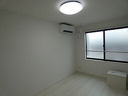 The Opal 402 4階1Kのリビング/ダイニング