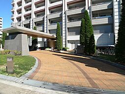 サウスゲートタワー川口 1010 10階3LDKのリビング/ダイニング