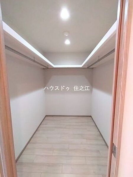 たっぷり収納ができる大型のCLございます
