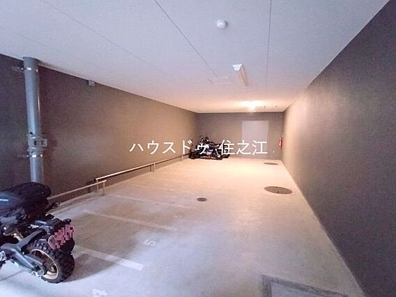 ★バイク置場。...