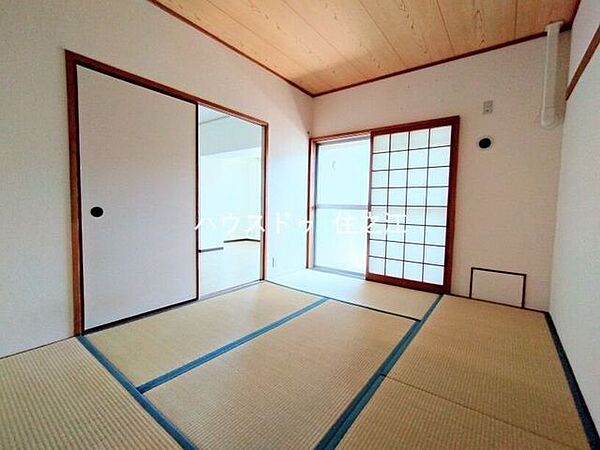 お子様の遊び場やお昼寝、来客用などライフスタイルに合わせてご使用できます