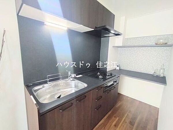三口コンロなのでお料理の時間が短縮できますよ