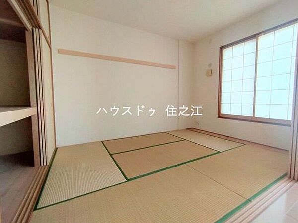 お子様の遊び場やお昼寝、来客用などライフスタイルに合わせてご使用できます