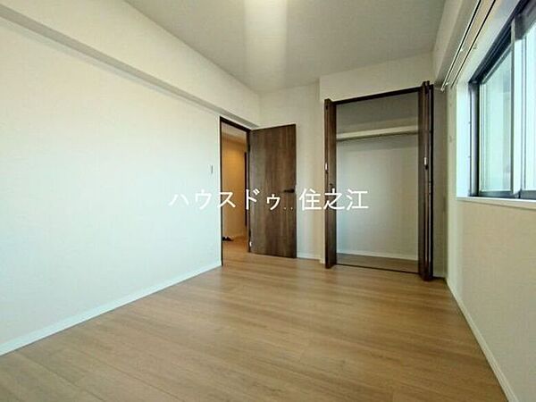 十分な広さが確保されております。主寝室やお子様のお部屋としてもおすすめ