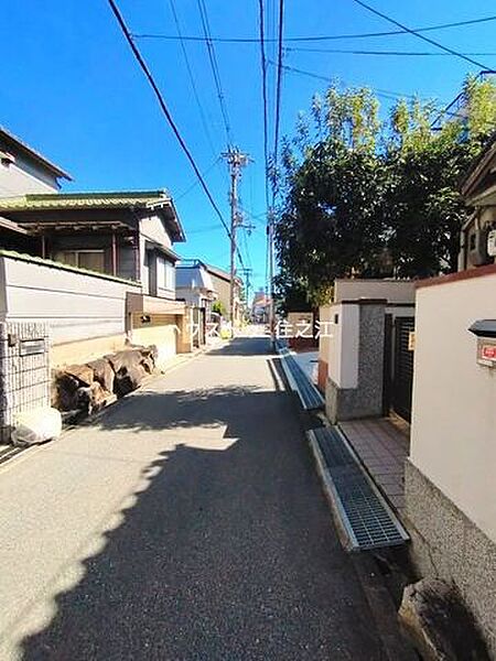 ★前面道路を含む現地写真