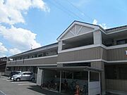愛知川駅より徒歩15分 築24年5ヶ月 2階建の賃貸物件