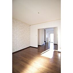 ウィンザーハイツ B102 1階2LDKのリビング/ダイニング