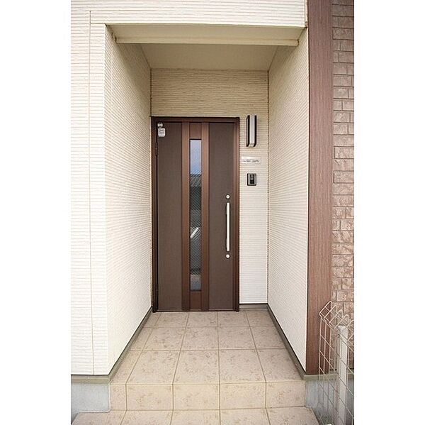 detached 茨城県石岡市杉並4丁目

地図を見る