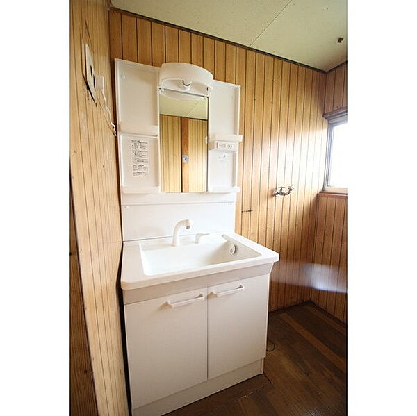 detached 茨城県石岡市若松2丁目

地図を見る