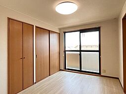 コンフォールパレス 3階2LDKの室内