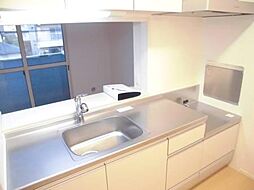 エタージュ 2階2LDKの室内