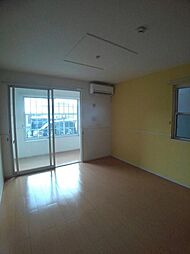 ラ　グリシーヌ 1階2DKの室内