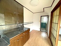 エステート雅 1階3Kの室内