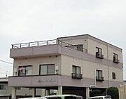新市駅より徒歩15分 築25年9ヶ月 3階建の賃貸物件