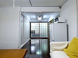 あじゃり橋 A 2階ワンルームのリビング/ダイニング