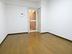 デトム・ワン御所南 208 2階1Kのリビング/ダイニング