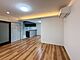 リビング...