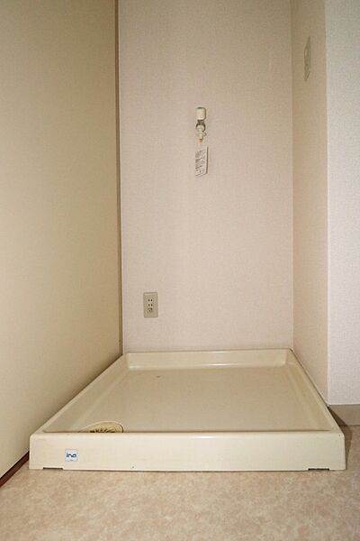 画像20:洗濯機置き場